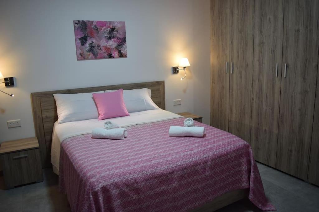 Lovely 3-Bedroom Apartment In L-Iklin 외부 사진